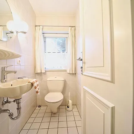 Boele-bonken-haus Nebel