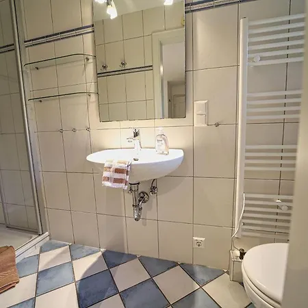 Boele-bonken-haus * Nebel